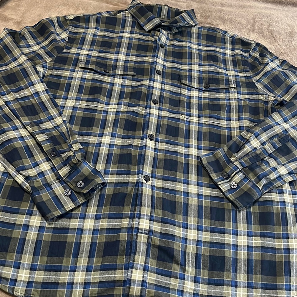 Men’s Express button down.
